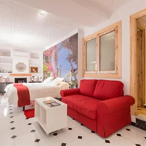 2* Bed and breakfast Salamandra Plaza